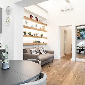  Apartamento Luxury - San Pancrazio, Italia