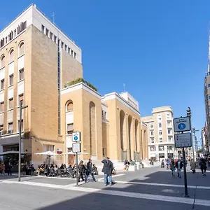  Apartamento & Elegant Near The Station Italia